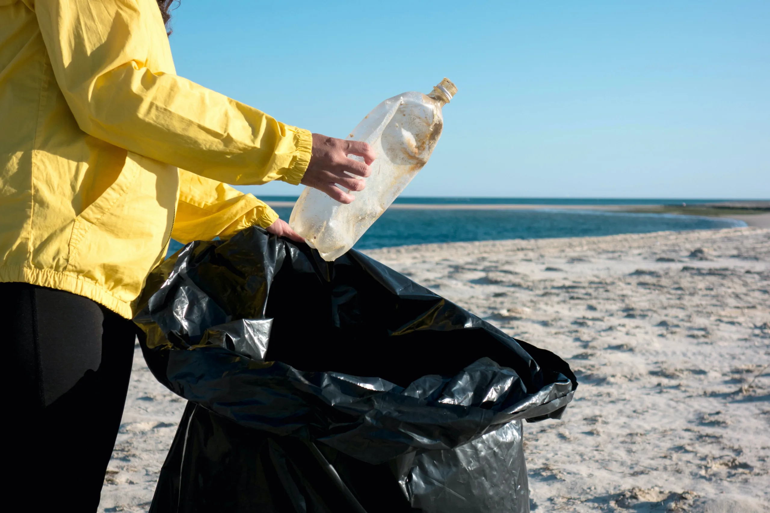Are Microplastics Lurking In Your 5 Gallon Water? You Won'T Believe This! - q2jdto9