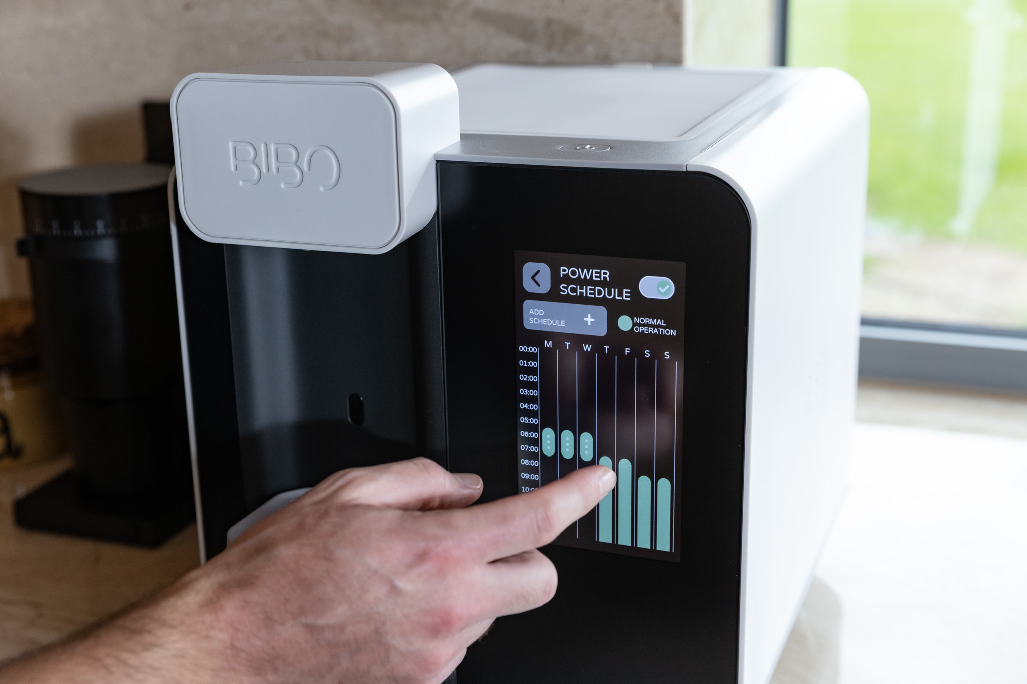BIBO Nova touchscreen showing power schedule management